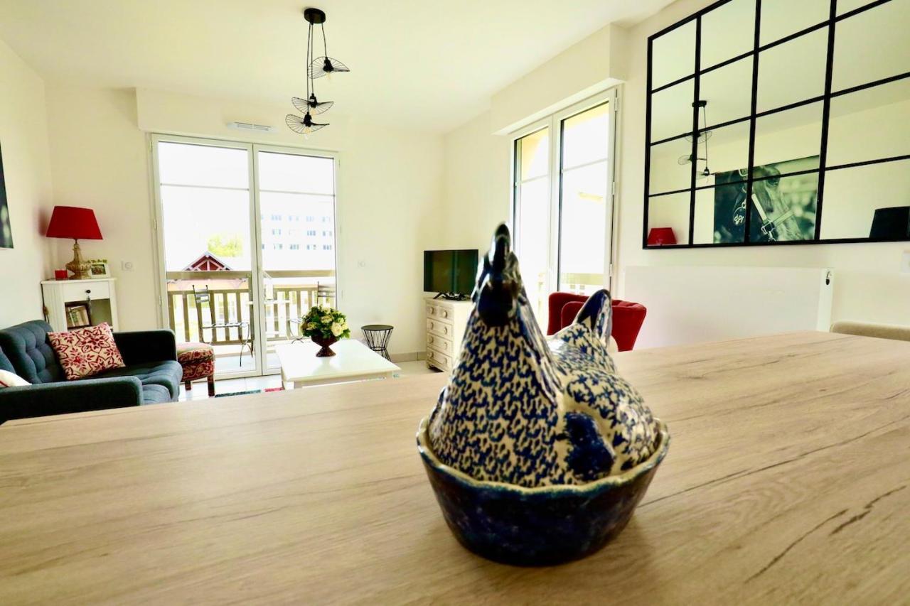 Appartement Des Arts โดวีลล์ ภายนอก รูปภาพ